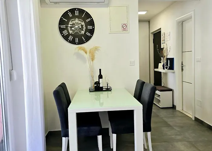 Punta Maka Apartman *